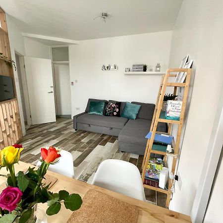 The Corner House - Modern Chesterfield Town Centre Apartments Exterior foto